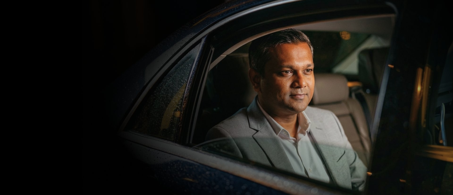 Get in touch right visual