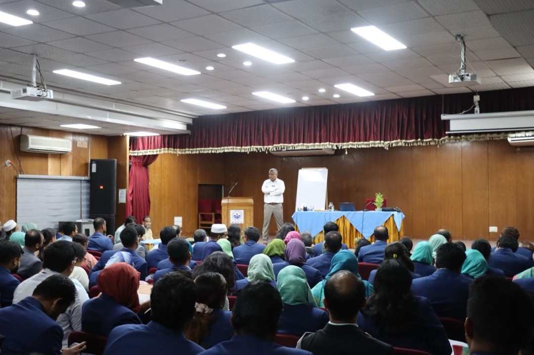 Session on Group Dynamics and Team Building at the National Academy for Planning and Development